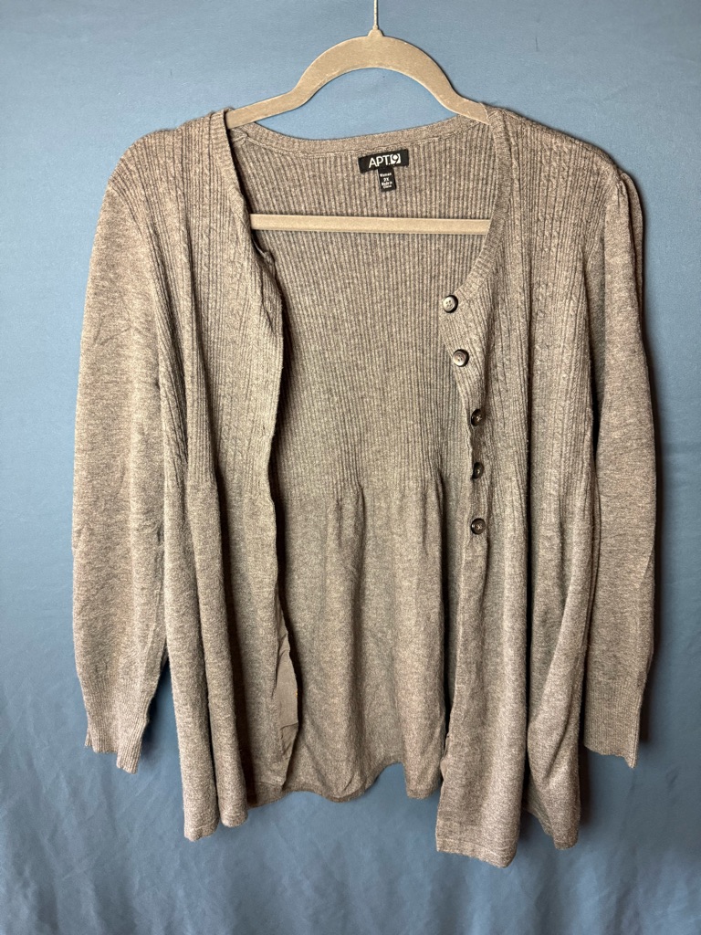 Apt. 9 Women's Gray Button-Front Knit Cardigan